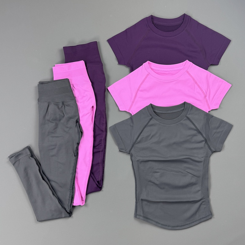 Pilates Yoga Leggings - طقم رياضي نسائي من قطعتين: توب