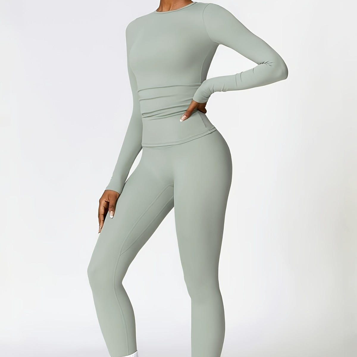 بدلة يوجا ضيقة ذات أكمام طويلة - مراجعة Pilates & Yoga Unleashed International Academy Yonkers وسعره