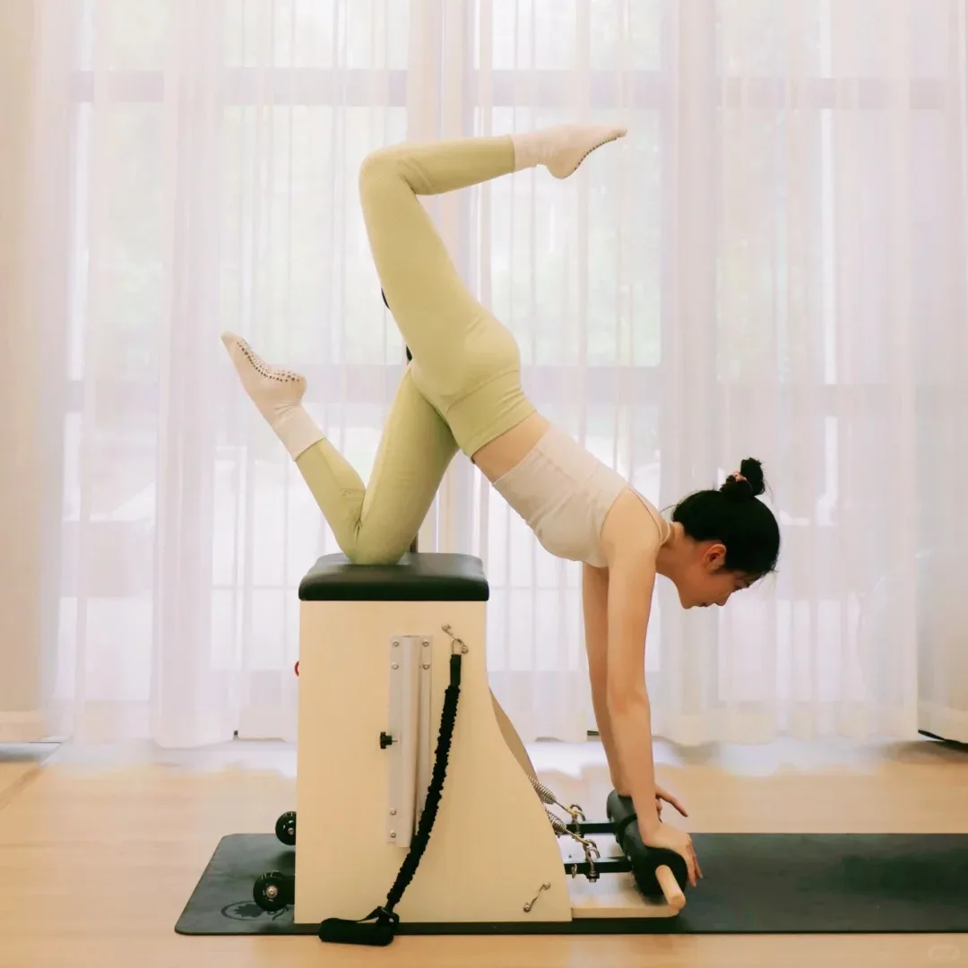 -كرسي اليوغا بيلاتيس كومبو الم - مراجعة Pilates Reformer Spring وسعره