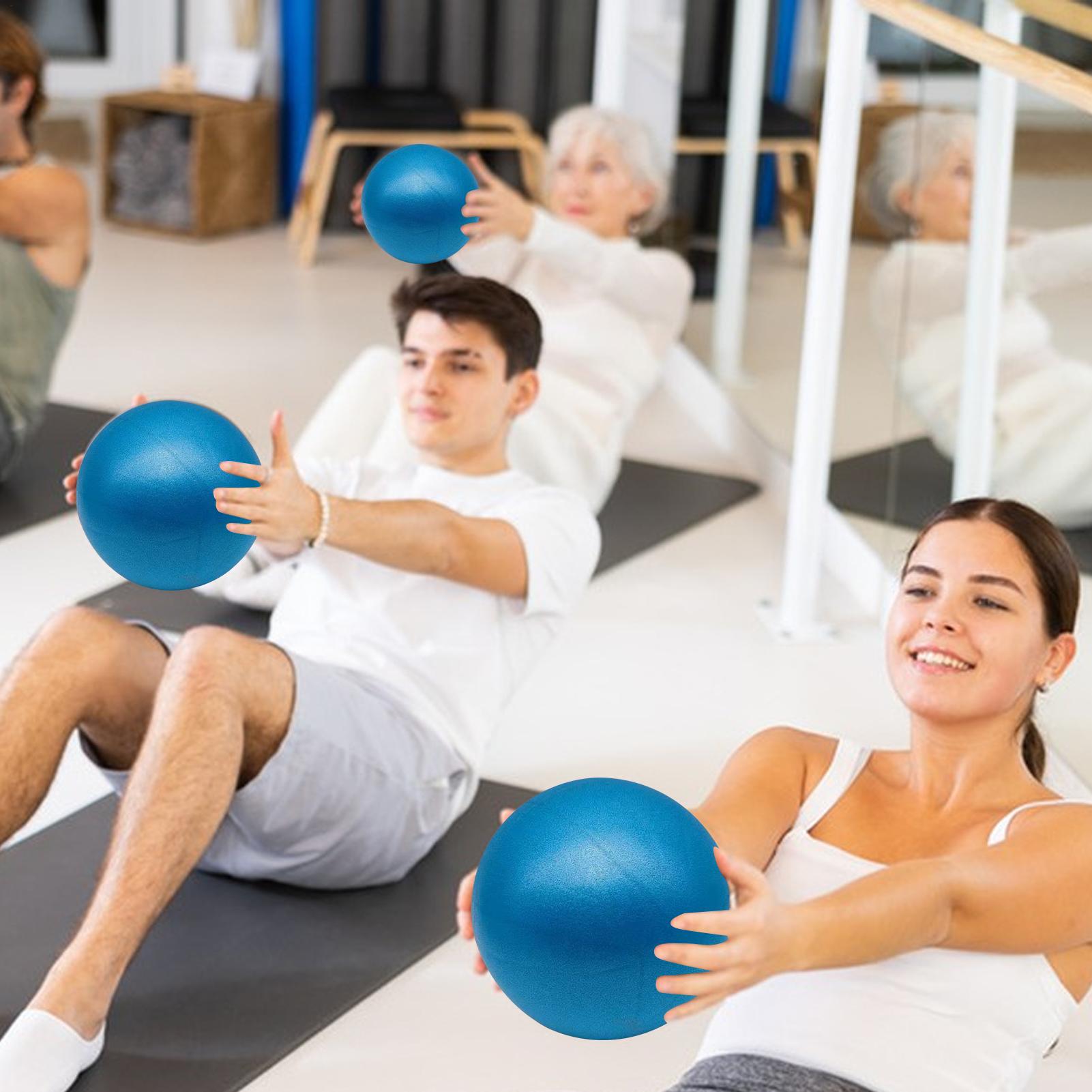 كرة يوغا قابلة للنفخ للاستخدام - مراجعة Pilates Yoga Ball Exercises وسعره