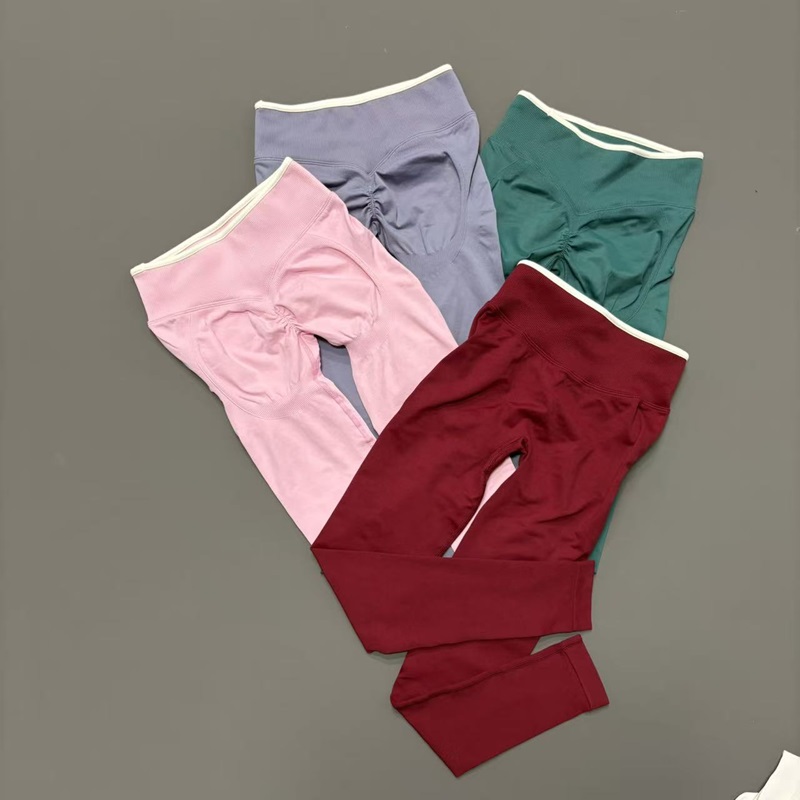 بنطلونات سكولبت سكرانش للنساء  - مراجعة Pilates Yoga Leggings وسعره